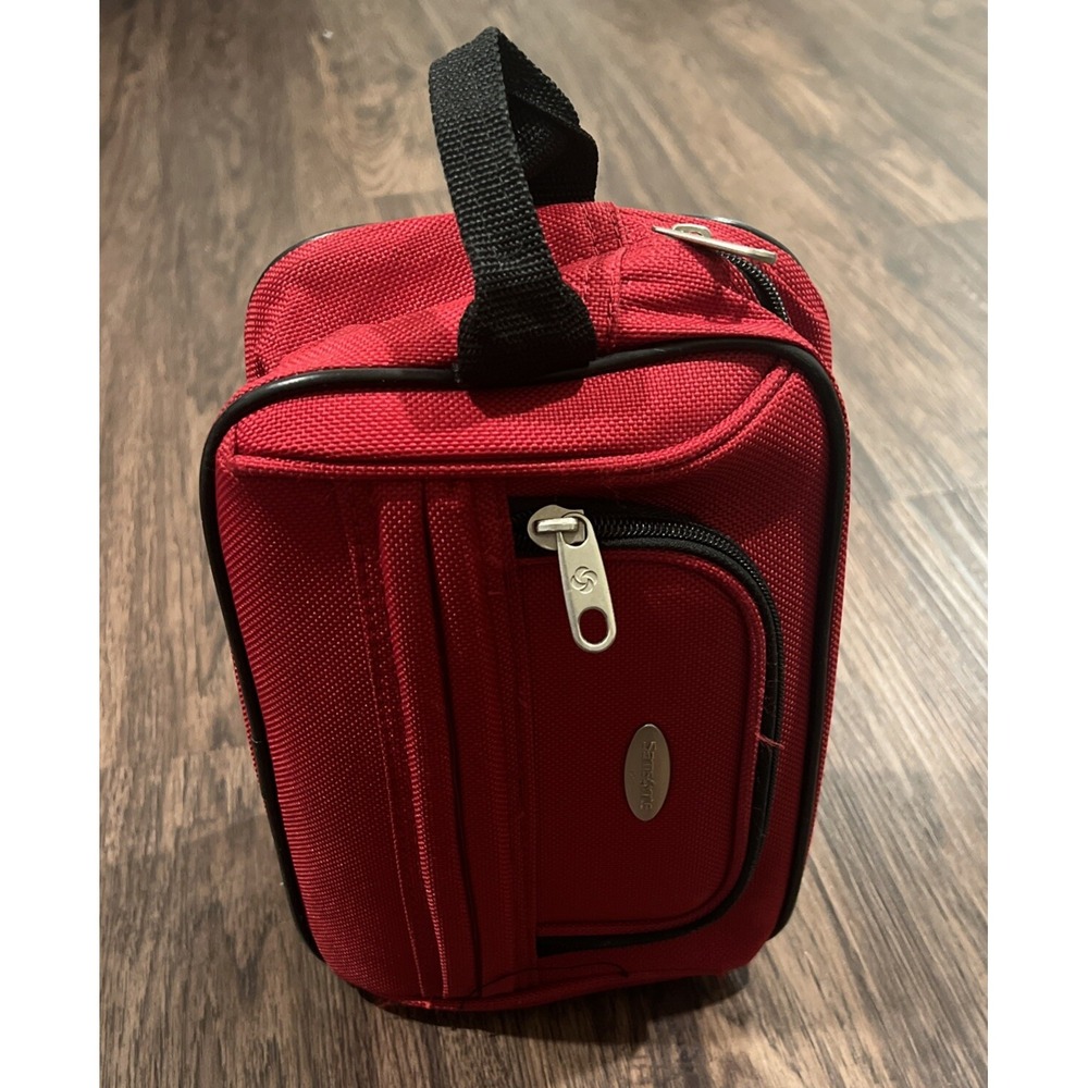 Samsonite Travel Pouch Cosmetic Toiletry Makeup Bag Zippered Red Logo Pocket Lge